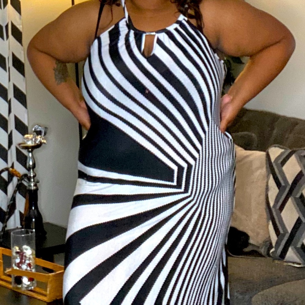 Black and white ankle maxi dress